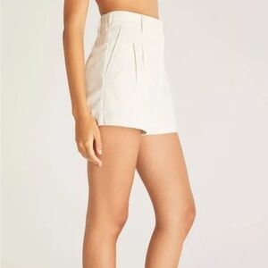 NWOT Z Supply Ecru Cream Women's Lucy Airy Shorts